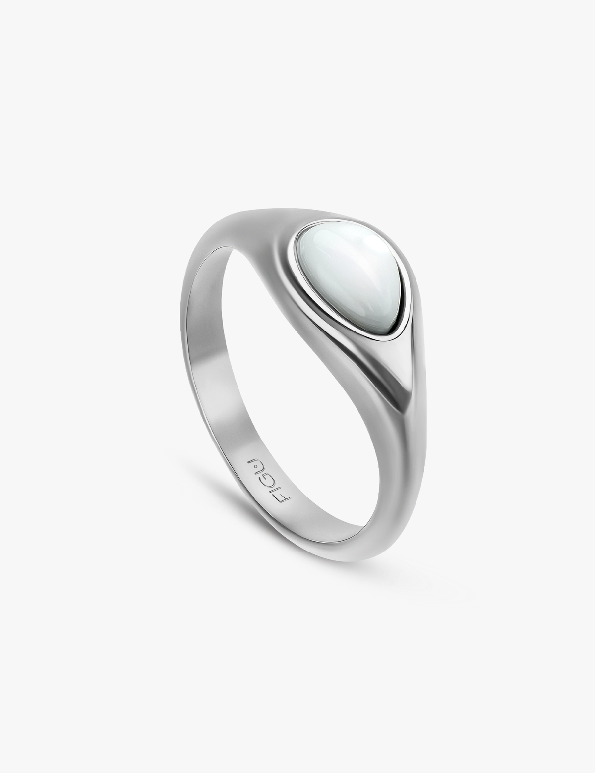 Magnolia Ring
