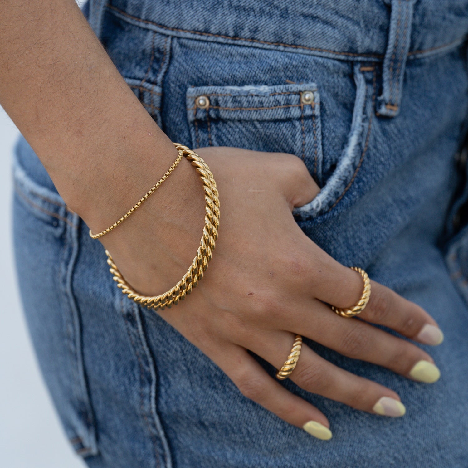 Sira Bold Ring